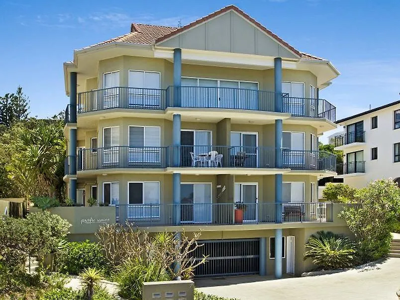 Pacific Waves Apartments ヌーサヘッズ